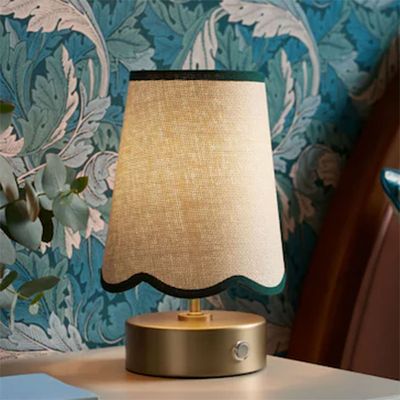 In your wireless lamp era? This new scalloped design is ticking all our boxes for only £50