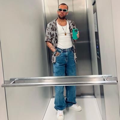 Dani Alves Elevates Style With Dapper Mirror Selfie Ensemble