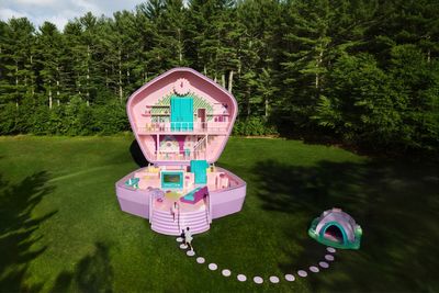 Calling all 90s kids: Airbnb now offering stays at Polly Pocket’s dollhouse to celebrate 35th anniversary