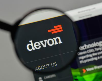 What Are Wall Street Analysts' Target Price for Devon Energy Stock?