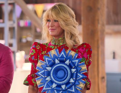 With a new life and fresh ideas, Sandra Lee makes a TV comeback with a Netflix food competition show