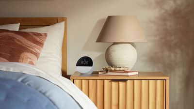 3 ways I use the brand new Amazon Echo Spot in my morning routine