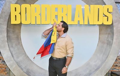 Édgar Ramírez brings the protests over Venezuela's electoral fallout to the 'Borderlands' premiere