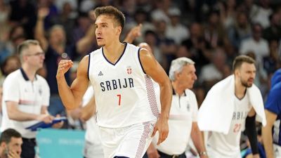 Bogdan Bogdanovic Chirps Carmelo Anthony During Serbia's Dominant First Half vs. USA