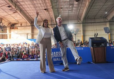 Confusing polls show voters in Michigan much prefer Harris’s policies — but not Harris herself