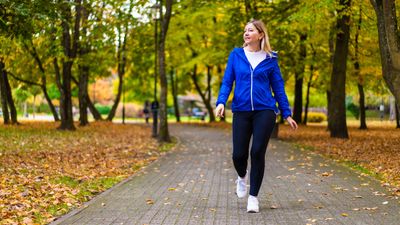 I went for a walk every day after 6pm for a month—here’s what happened