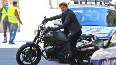 Tom Cruise rumoured to perform stunt at Olympics closing ceremony