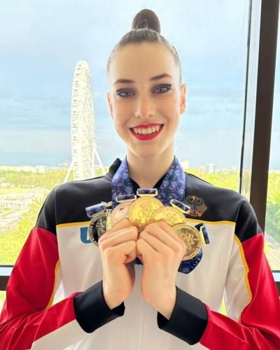 Darja Varfolomeev Wins Gold In Rhythmic Gymnastics All-Around Event