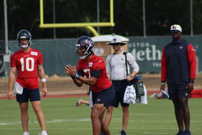 Texans QB coach Jerrod Johnson’s recalls his ‘it moment’ with C.J. Stroud