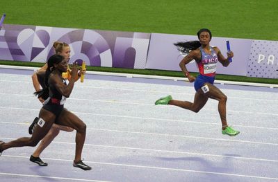 Sha’Carri Richardson gave the coldest look back to her opponents while sprinting to gold in the women’s 4×100