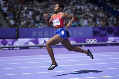 Marileidy Paulino Sets New Olympic Record In Women's 400M Race