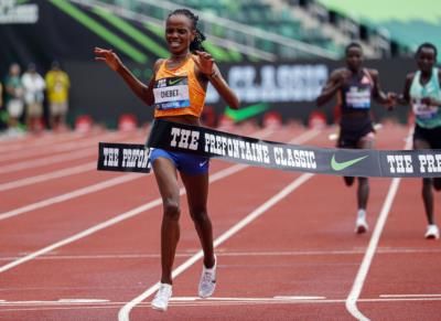 Kenya's Beatrice Chebet Wins Gold In Women's 10,000 Meters