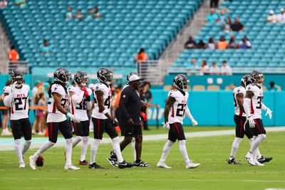 Falcons CB Kevin King intercepts Dolphins QB Skylar Thompson