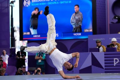 American b-boy Victor among quarterfinalists in Olympics' first men's breaking event