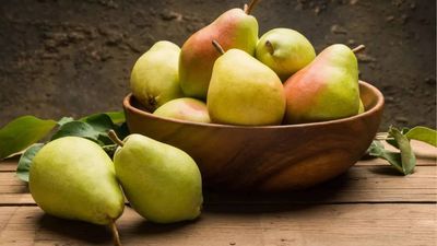 Surprising benefits of pear you didn't know about