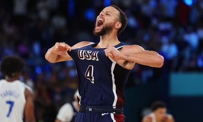 Steph Curry shows otherworldly skills as USA beat France for basketball gold