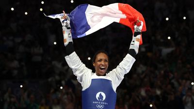 Laurin lifts France's first Olympic crown in taekwondo to take gold count to 16