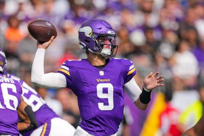 Vikings rookie QB wows in NFL debut