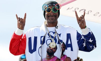 TV tonight: Snoop Dogg, Tom Cruise and Billie Eilish close the Olympics