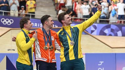 Australia's Richardson, Glaetzer medal in keirin final