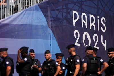 As Olympic competition winds down, Paris security services shift their focus to the closing ceremony