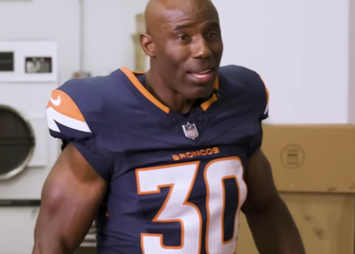 Terrell Davis, 51, looks like he could still play for the Broncos today