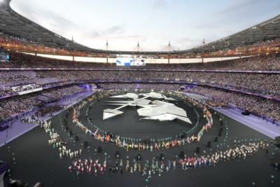 Athletes Delay Closing Ceremony With Stage Invasion At Stade De France