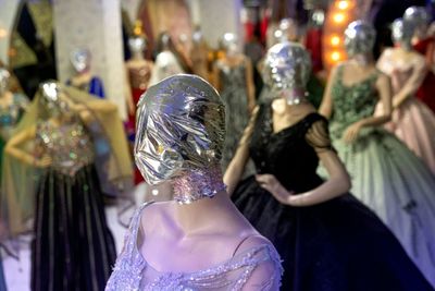 Faceless Mannequins Show Off Clothes In Afghanistan