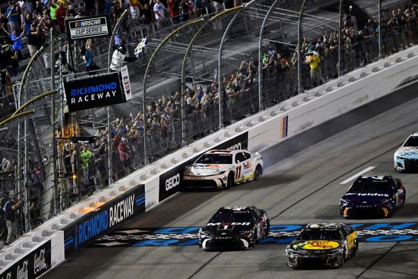 Hamlin: NASCAR will never get taken seriously with "no real officiating"