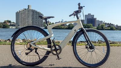 Urtopia Carbon 1 Pro review: an ultra-lightweight commuter e-bike packed with tech