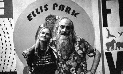 Ellis Park review – like its subject, Warren Ellis documentary moves to the beat of its own drum