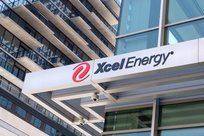 Xcel Energy Stock Outlook: Is Wall Street Bullish or Bearish?