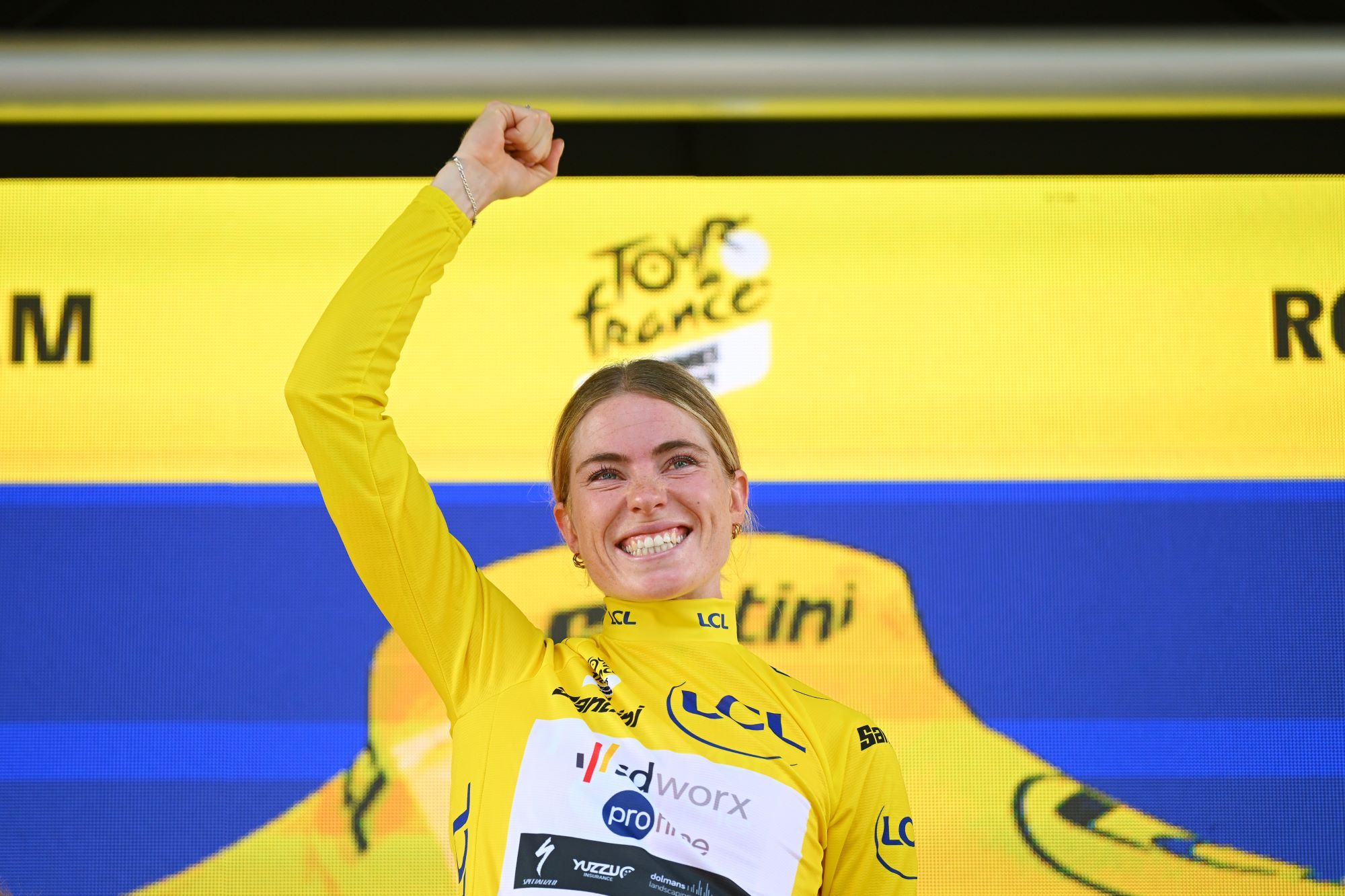 Who's leading the 2024 Tour de France Femmes avec…