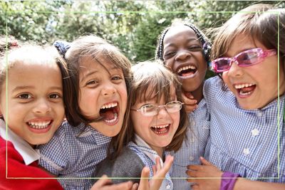 What are school uniform grants, who can get them and how much does it pay?