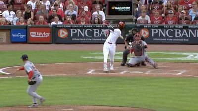 Elly De La Cruz Had Fans in Awe With His Majestic Home Run vs. Cardinals