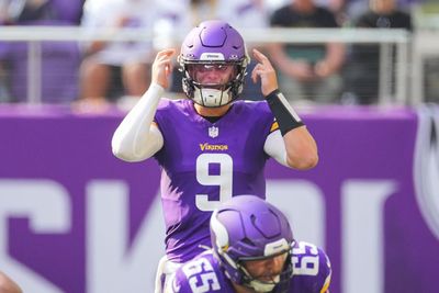 NFC North watch: Vikings lose QB J.J. McCarthy to a knee injury