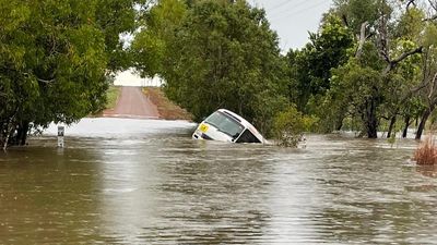 Dad who saved kids from sinking bus among bravest souls