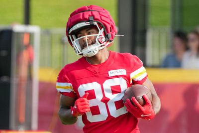 WATCH: K-State standout makes leaping catch at Chiefs training camp