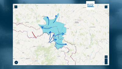 Ukraine 'shoots down Russian SU-34 bomber over Kursk and takes 100 Russian POWs'