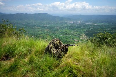 AP PHOTOS: Indian soldiers drill for counterinsurgency amid rise in rebel attacks in Kashmir