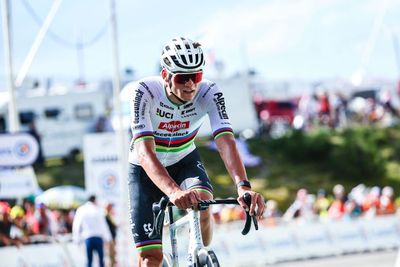 Mathieu van der Poel skips Vuelta a España in lead-in to Worlds title defence