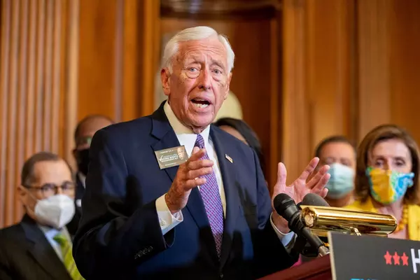 Democratic Rep Steny Hoyer suffers mild stroke