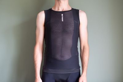 Attaquer Summer Base Layer review: Tested during a British heatwave and on a 13-hour ride