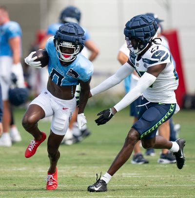 Watch: Seahawks CB Riq Woolen clamps down on Titans WR Calvin Ridley