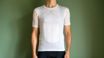 Endura Translite II base layer review: Strong performance at a value price