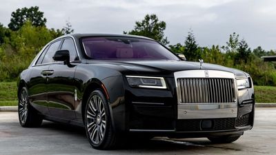 Tom Brady’s 2024 Rolls-Royce Ghost That Features His Autograph Is Up For Auction