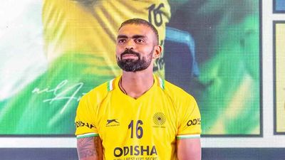 Hockey India retires Sreejesh's No. 16 jersey