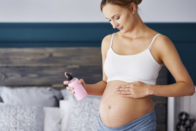 Chemicals In Common Makeup, Personal Care Products Raise Hypertension Risk In Pregnancy: Study