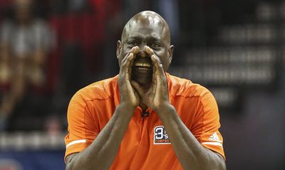 Michael Cooper blasts NBA MVP candidate, calls him slow and lazy