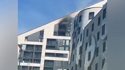 Bromley fire: Two flats alight on 10th and 11th floor of newbuild complex in St Marks Square